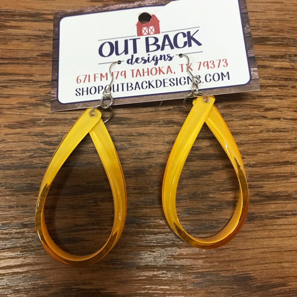 Resin Teardrop Earrings NWT